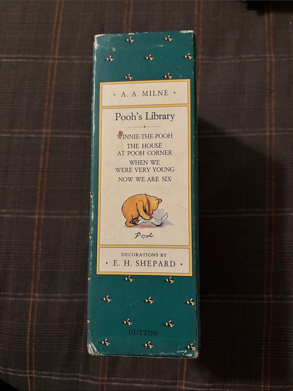 Pooh's Library Boxed Set - Teal with Yellow Illustration